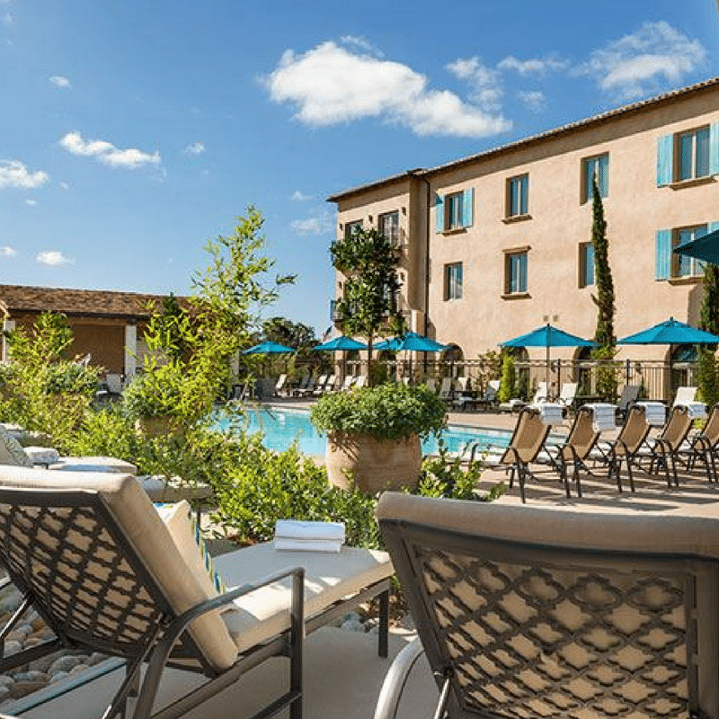The Allegretto Vineyard Resort grounds