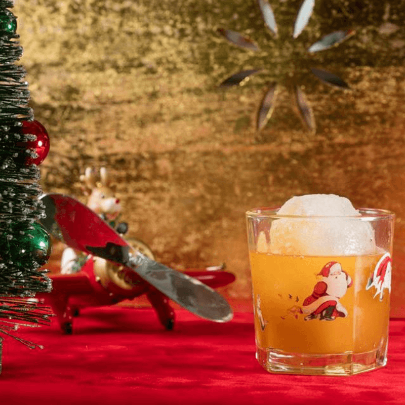 Blue Hound Kitchen & Cocktails Snowball Old Fashioned